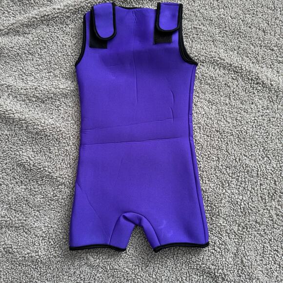 Warm Belly Wetsuit - Size Medium Slim - Picture 2 of 5